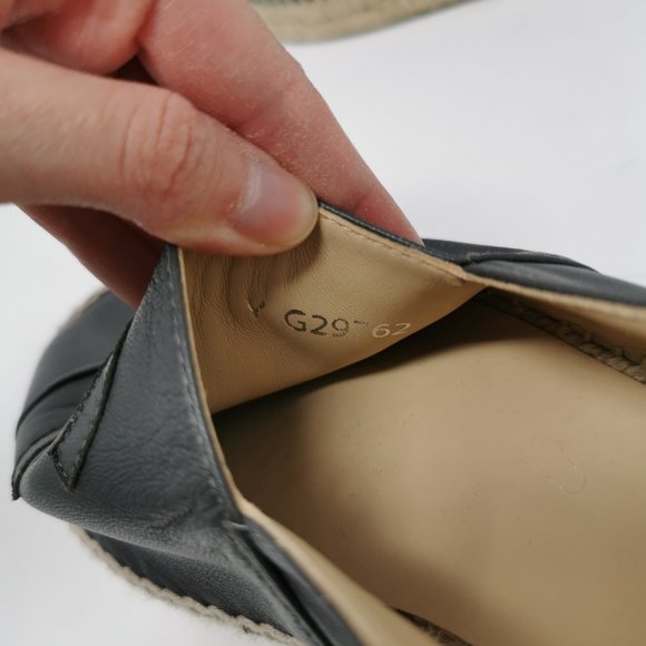 CHANEL Lambskin Espadrilles Logo Cap Toe Double Stack Flats - Picture 9 of 11